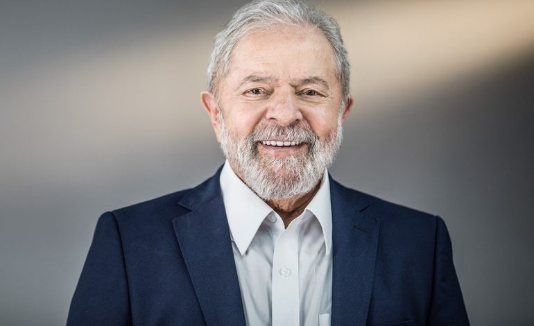 Le gouvernement de Lula au complet, des femmes à des postes-clé