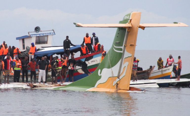 19 morts dans l’accident d’un ATR 42 en Tanzanie, tombé dans le lac Victoria