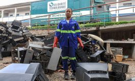 Redonner vie aux déchets électroniques au Cameroun