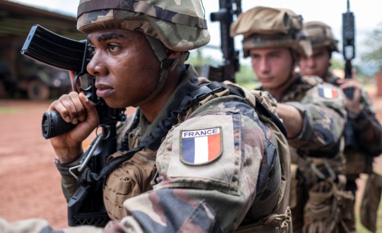 Les 47 derniers militaires français déployés en Centrafrique ont quitté le pays