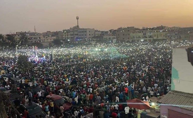 Des milliers de partisans de l’opposition sénégalaise participent à une manifestation de trois jours