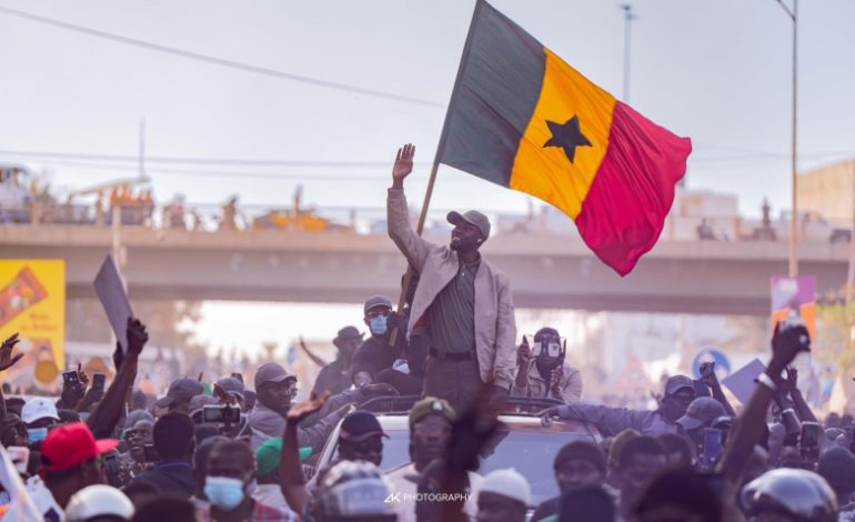 Tensions politiques et risques de recul démocratique, à moins d’un an de la présidentielle sénégalaise