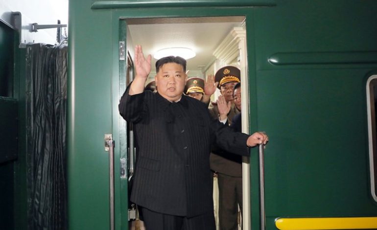 Kim Jong-un est arrivé à bord de son train blindé en Russie pour rencontrer Vladimir Poutine