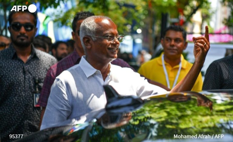 Ibrahim Mohamed Solih arrive second avec 39,10 % lors de la présidentielle aux Maldives