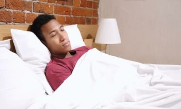 Des horaires de coucher stricts aident les ados à faire de meilleures nuits