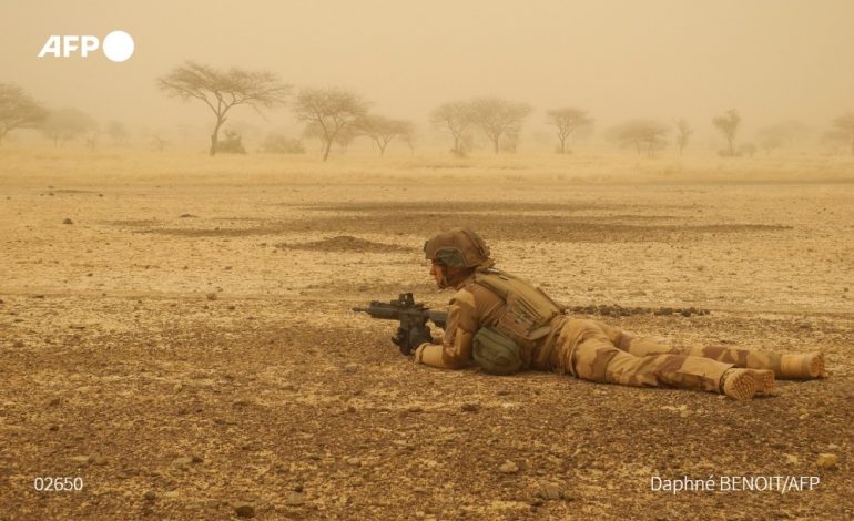 Emmanuel Macron annonce la fin de l’opération Barkhane au Sahel