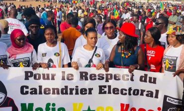 Le M2D mobilise au terrain des HLM de Grand-Yoff contre le 3e mandat