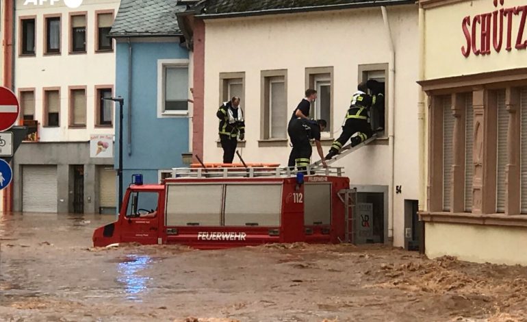 Le bilan de intempéries en Europe grimpe à près de 100 morts