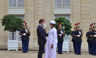 La France promet une «nouvelle aide budgétaire» au Tchad