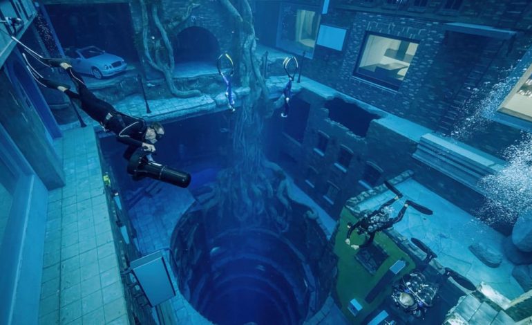 La piscine la plus profonde du monde avec 60 mètres de profondeur ouverte à Dubaï