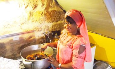 Bienvenue chez Keur Serigne Fallou à Figeac avec Yaye Ndioba Chergui