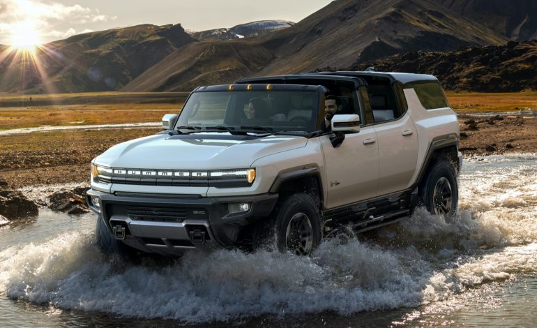 Le nouveau pick-up Hummer séduit