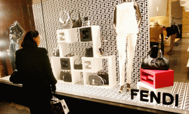 Fendi : Kim Jones inspiré par Karl Lagerfeld