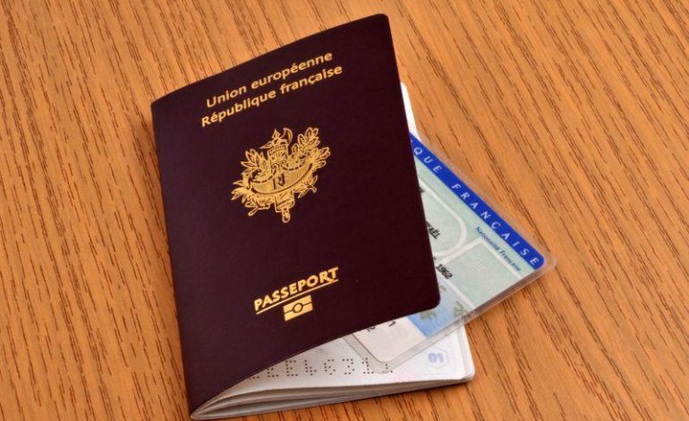 Les citoyens européens pourront bientôt demander un passeport et une carte d’identité numériques