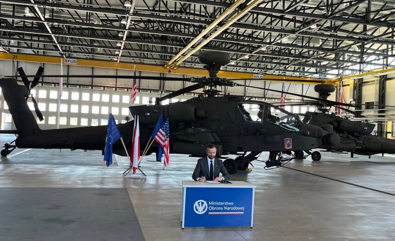 La Pologne achète 96 hélicoptères Apache AH-64E aux États-Unis