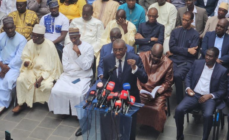 La coalition Benno Bokk Yaakaar raconte dans un livre blanc les 12 ans de Macky Sall au pouvoir