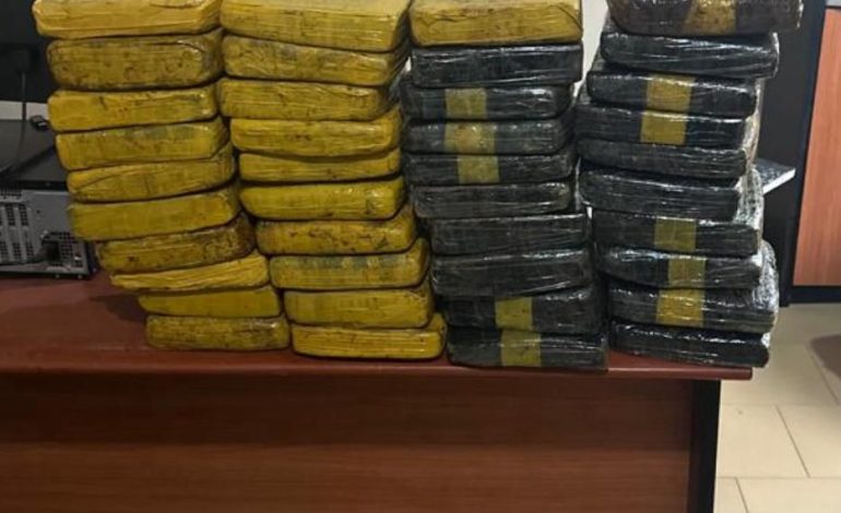 Les douanes sénégalaises saisissent plus de 2500 boites de médicaments et 65 kg de chanvre indien