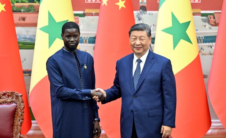 Xi Jinping s’entretient avec le président Bassirou Diomaye Faye