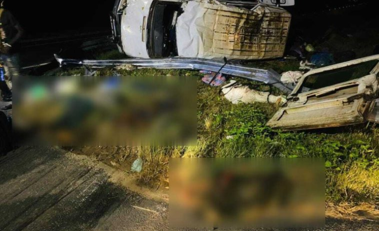 Vingt morts dans la collision de deux mini-cars en Côte d’Ivoire
